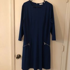 Women’s dress